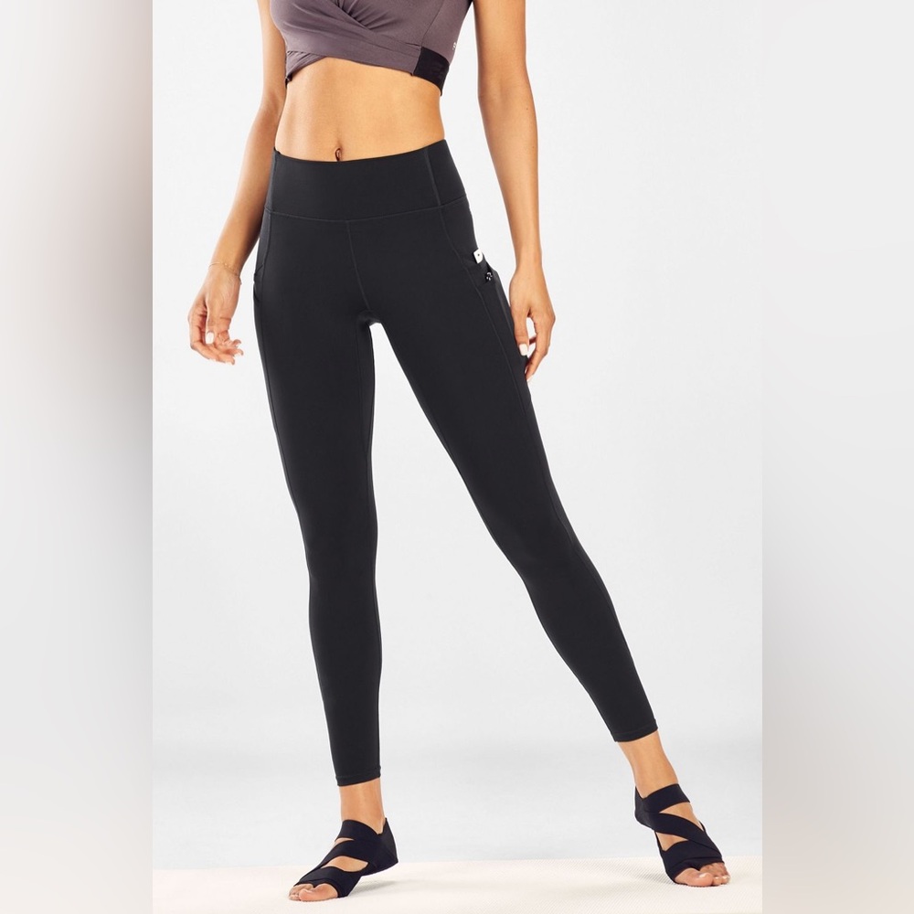 Fabletics Trinity Motion365® High-Waisted Legging